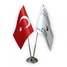 Masa Bayrak İkili